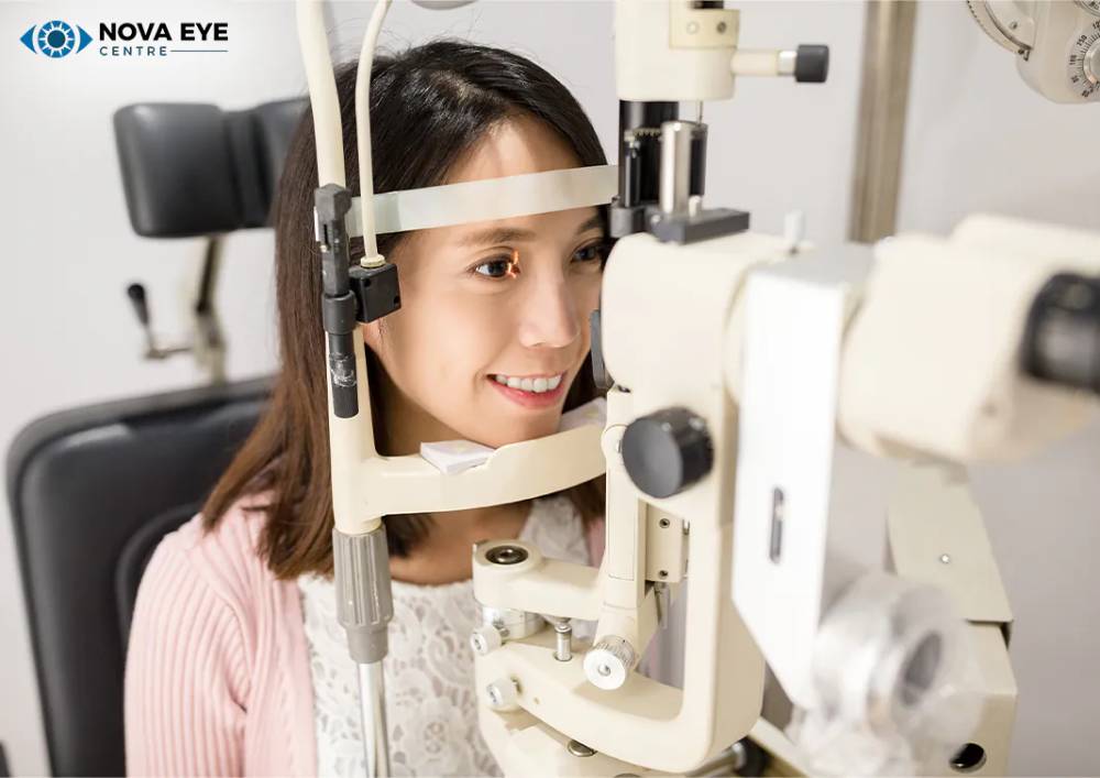 women undergoing an eye check up